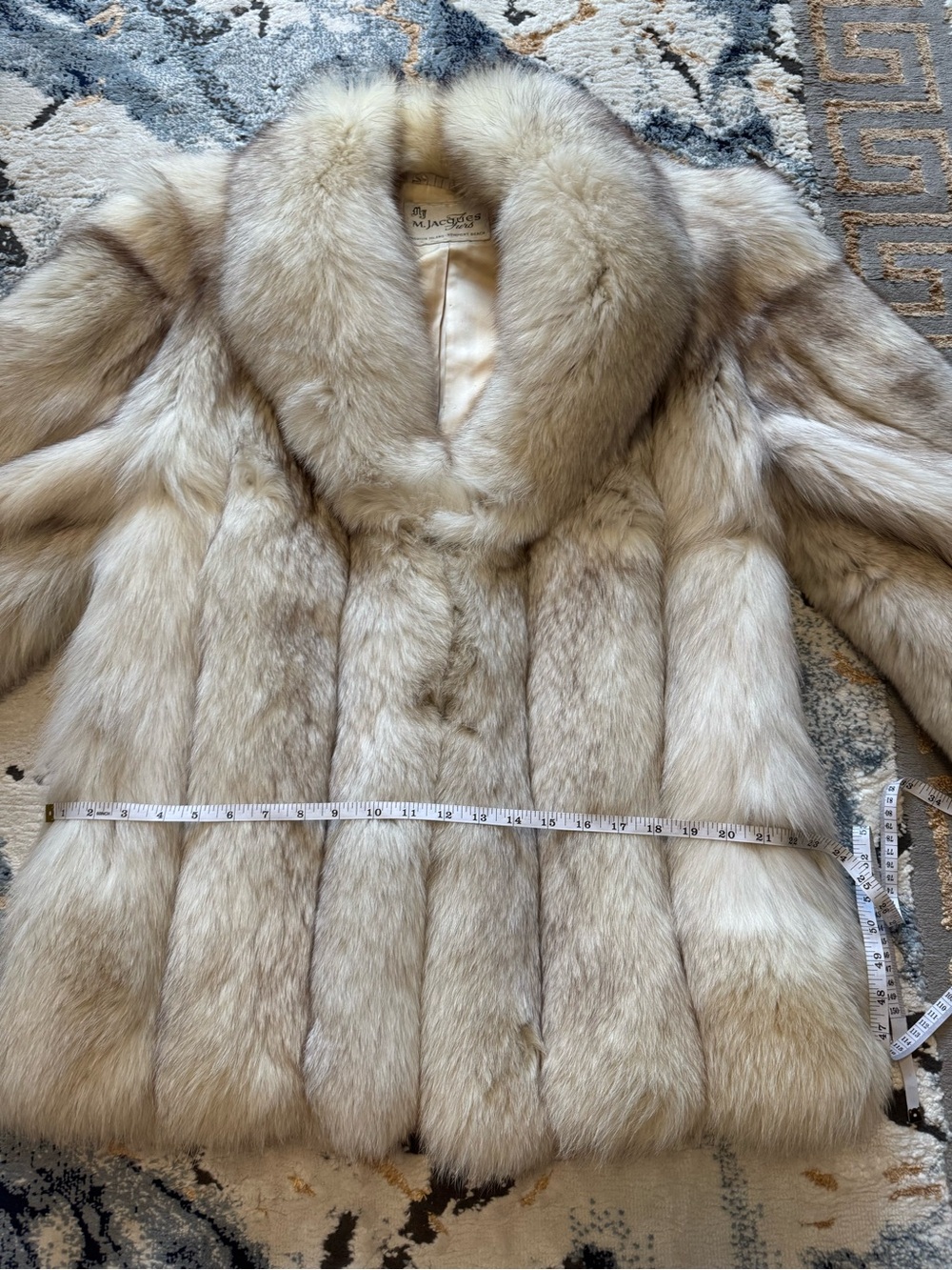 Luxurious M.Jacques blue fox fur coat jacket - Picture 11 of 16